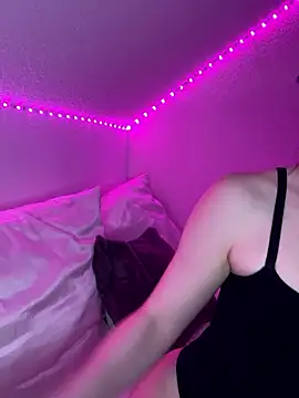 AdelinaAlia live sex cam