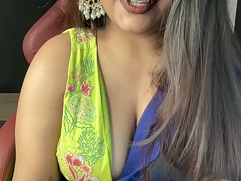 shanayaaa_1 live sex cam