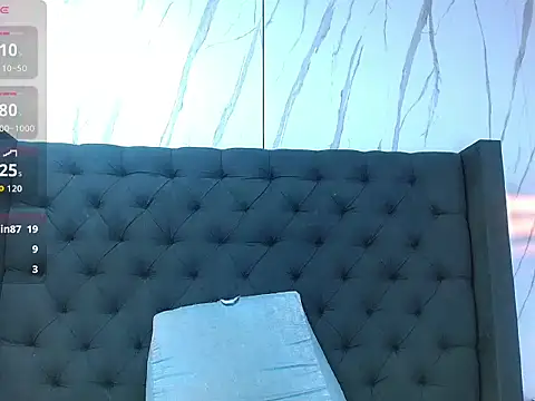 sarasaenz_99 live sex cam