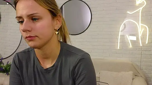 Wendy_D0ll live sex cam