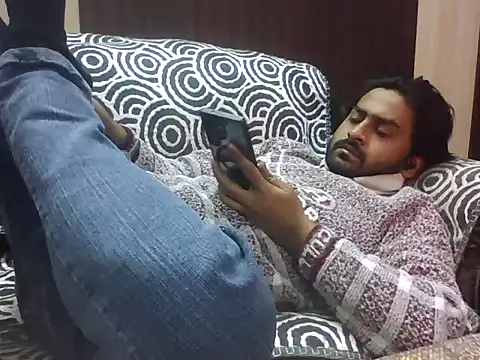 indihotguy's cam snapshot