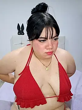 Kuromy_x live sex cam