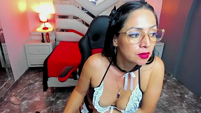 KateTompson_'s cam snapshot