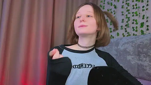 c0ralynx's cam snapshot