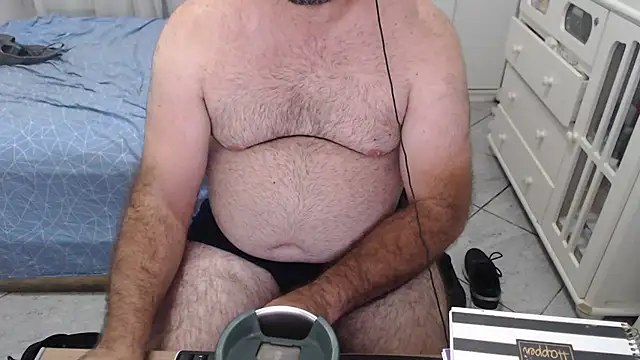 MysterBearMG's cam snapshot