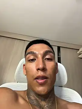 sendfer live sex cam