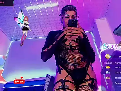 cristal_stormy's cam snapshot