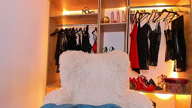 XynthiaHS's cam snapshot