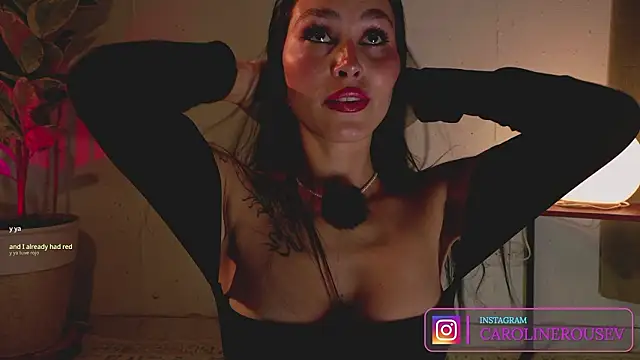carolinerousev live sex cam