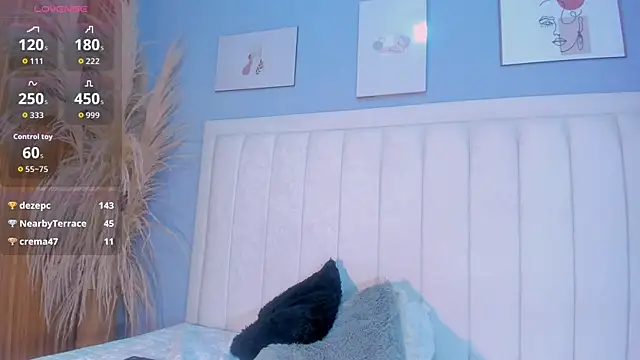 lily_collinsx's cam snapshot