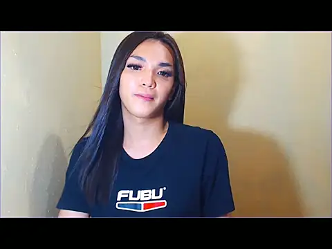 WONDERWOMAN2023 live sex cam