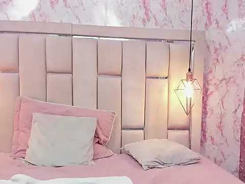 Naughty_Mely_'s cam snapshot