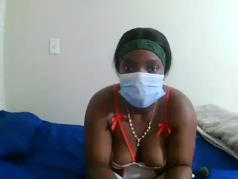 Blackmomma's cam snapshot