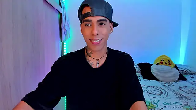 Damianwhite live sex cam