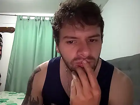 Baphomet212341's cam snapshot