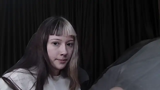 kiskanoopiska's cam snapshot