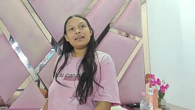 kikihtx's cam snapshot