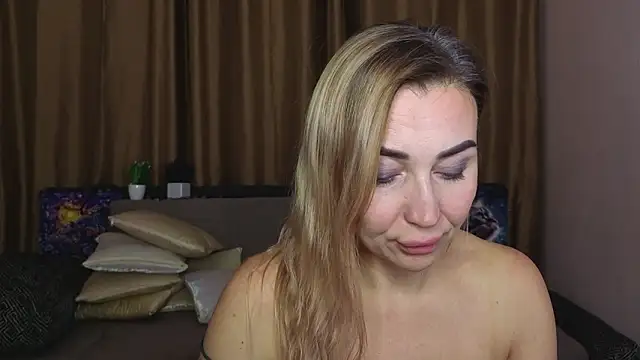 Kiss_julli88I live sex cam