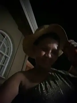 ShortieAngie95's cam snapshot