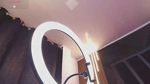 lorenzo_walker_1's cam snapshot