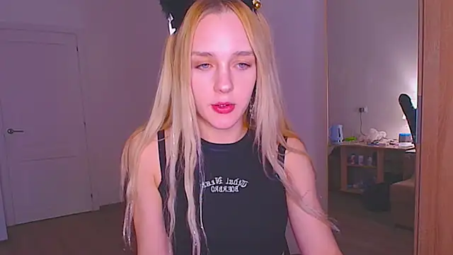 sailormoon666_'s cam snapshot