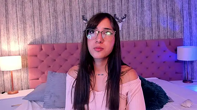 LiaaTurner's cam snapshot