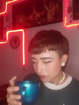 AlexxaAndRileyy's cam snapshot