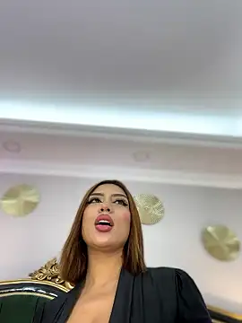 CourtneyRoses's cam snapshot