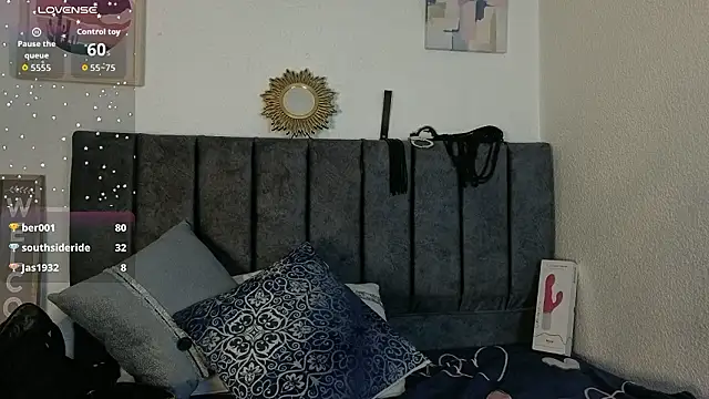 Kim_raver40 live sex cam