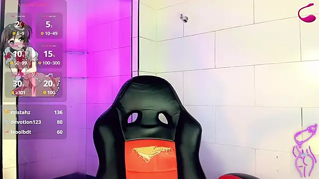 Alice_brandom's cam snapshot