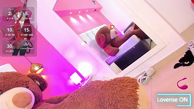 mia_collinsss's cam snapshot