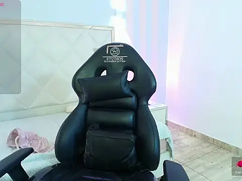 TATTI_TAY's cam snapshot