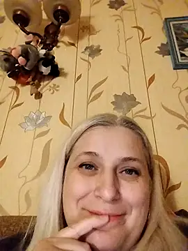 NyushaLollipop's cam snapshot