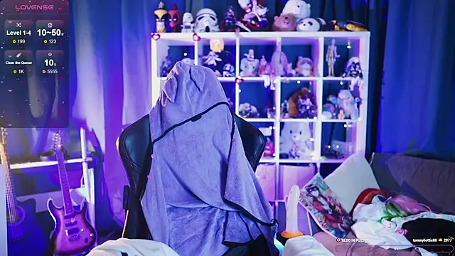 MadnessAlison's cam snapshot