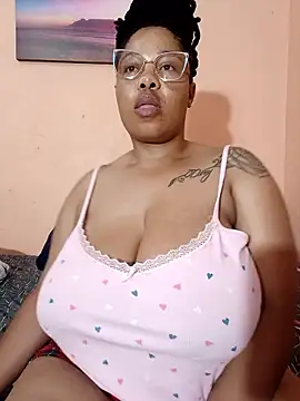 Fantasy1976's cam snapshot