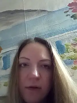 KattyLuuu's cam snapshot