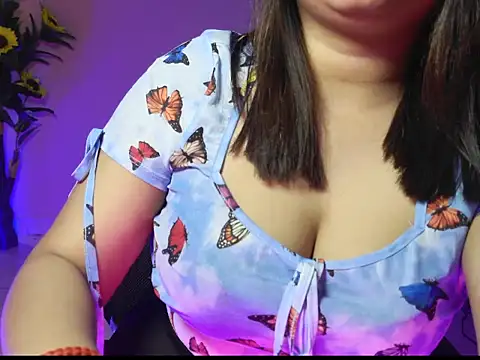 Saira_Hotty's cam snapshot