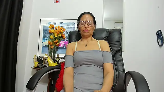 Aries_Mature's cam snapshot