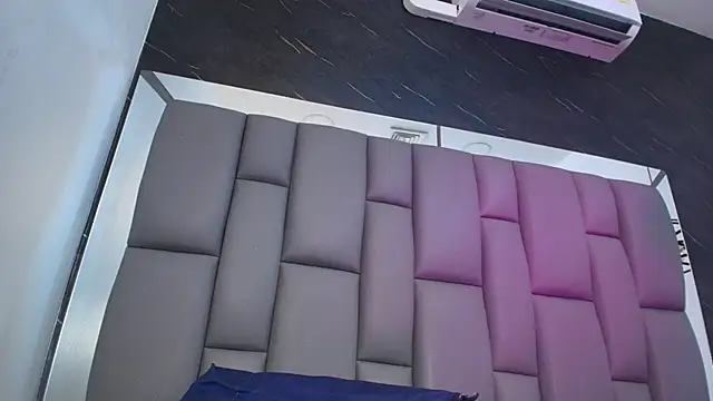 kissme_luna's cam snapshot