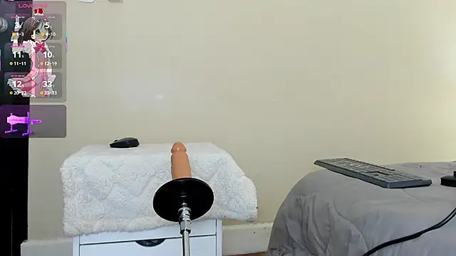 isabella_milf_'s cam snapshot