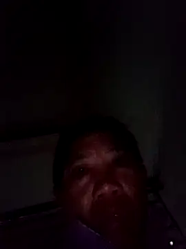 bella-la's cam snapshot