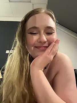 AprilHughes's cam snapshot