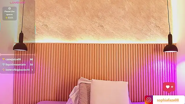 big_tits_in_your_face's cam snapshot