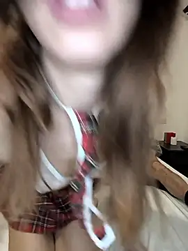 Disturbia_land's cam snapshot