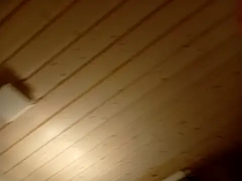 Kw8585kw's cam snapshot