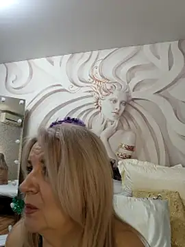 AvrilMillers's cam snapshot