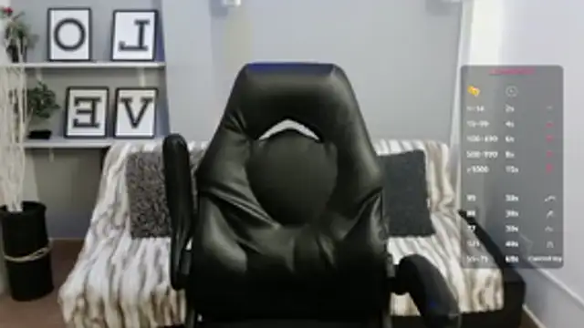 KendallWood_'s cam snapshot