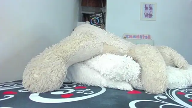 briitany_hot's cam snapshot