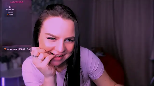 Meganberrybb live sex cam