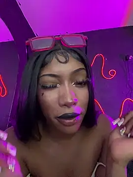 TIFFANYYSTAR's cam snapshot